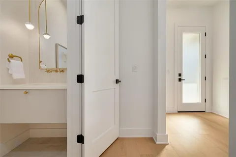 a view of backyard with small space