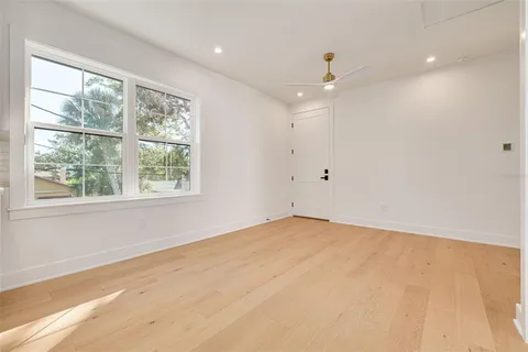 $1,795,000 | 921 12th Street North, St. Petersburg, FL 33705