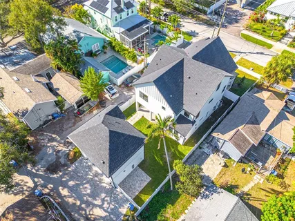$1,795,000 | 921 12th Street North, St. Petersburg, FL 33705