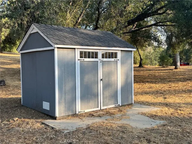a backyard of a house