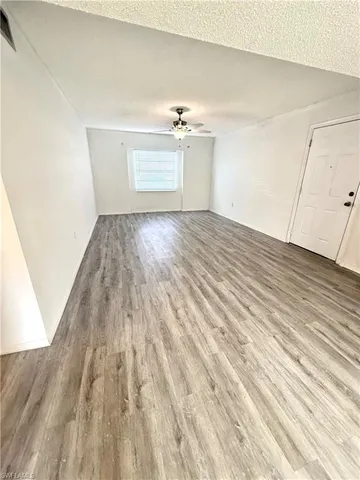 $1,500 | 12666 Kenwood Lane, Unit B, Fort Myers, FL 33907