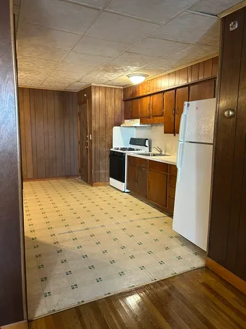 $1,350 | 424 Third Street, Unit 1S, Fall River, MA 02721