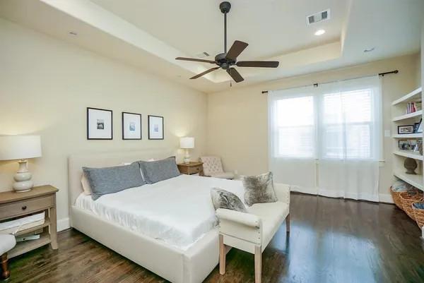 $3,750 | 1108 Peveto Street, Unit C, Houston, TX 77019