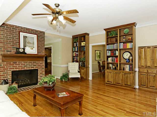 5229 Leiden Lane Raleigh, NC 27606 - Photo 12 of 25 Den/Family/Great Room