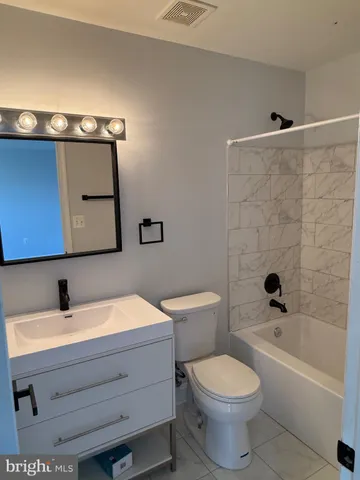 $3,250 | 4003 Blakney Lane Southeast, Washington, DC 20032