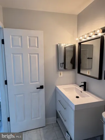 $3,250 | 4003 Blakney Lane Southeast, Washington, DC 20032