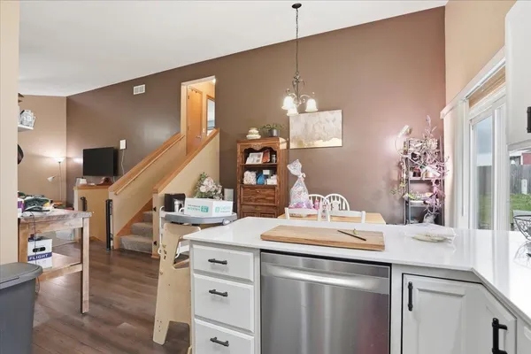 $334,900 | 620 Constitution Lane, DeForest, WI 53532