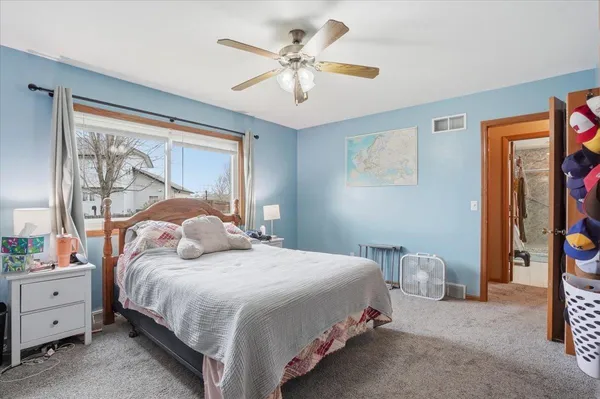 $334,900 | 620 Constitution Lane, DeForest, WI 53532
