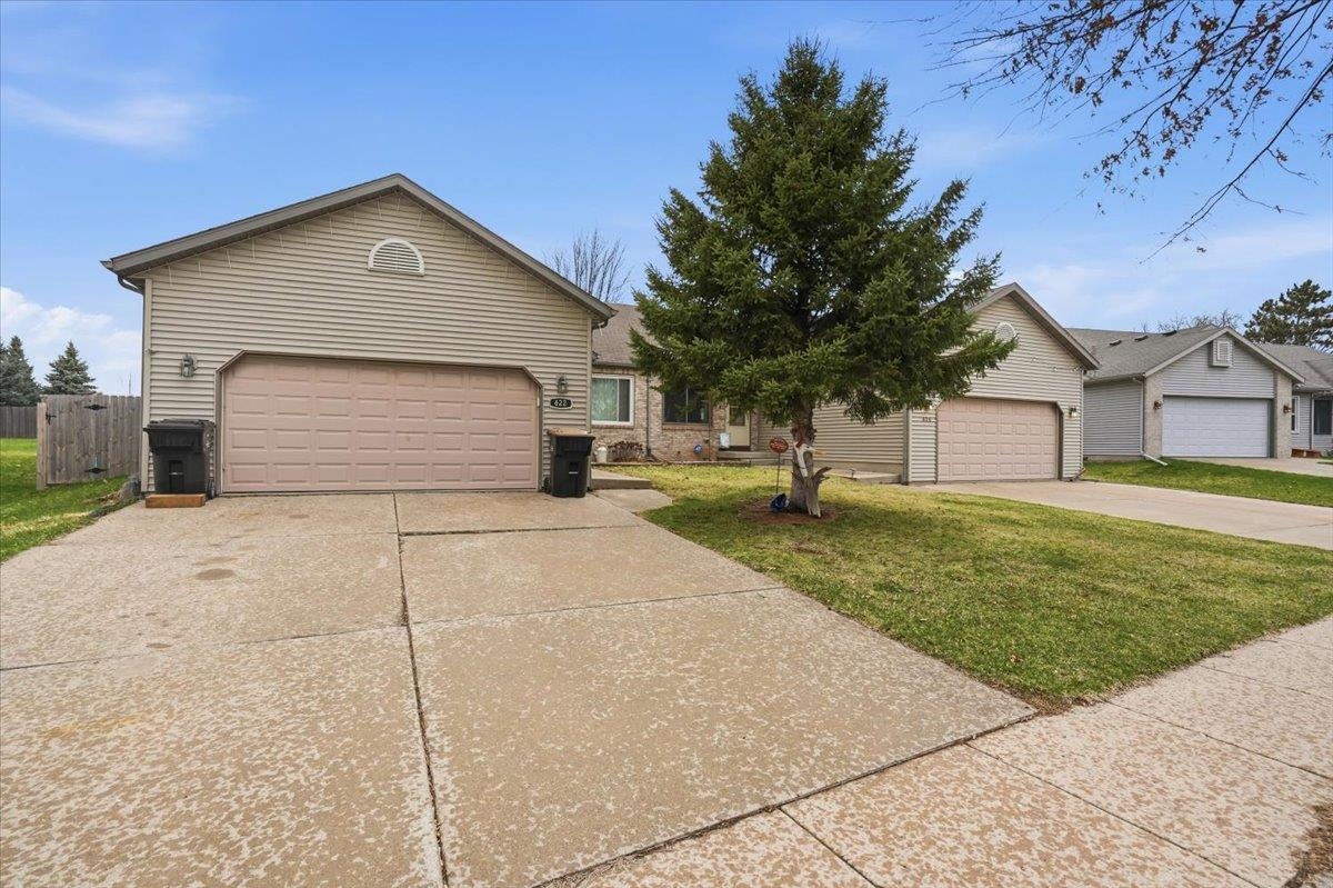 620 Constitution Lane DeForest, WI 53532 - Photo 34 of 45