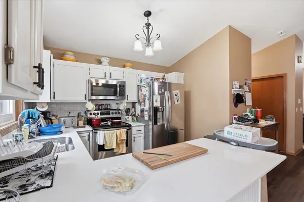 $334,900 | 620 Constitution Lane, DeForest, WI 53532