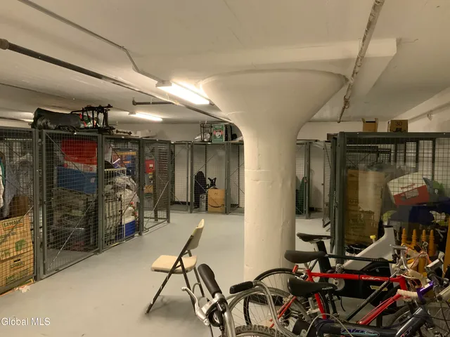 $1,600 | 733 Broadway, Unit 102, Albany, NY 12207