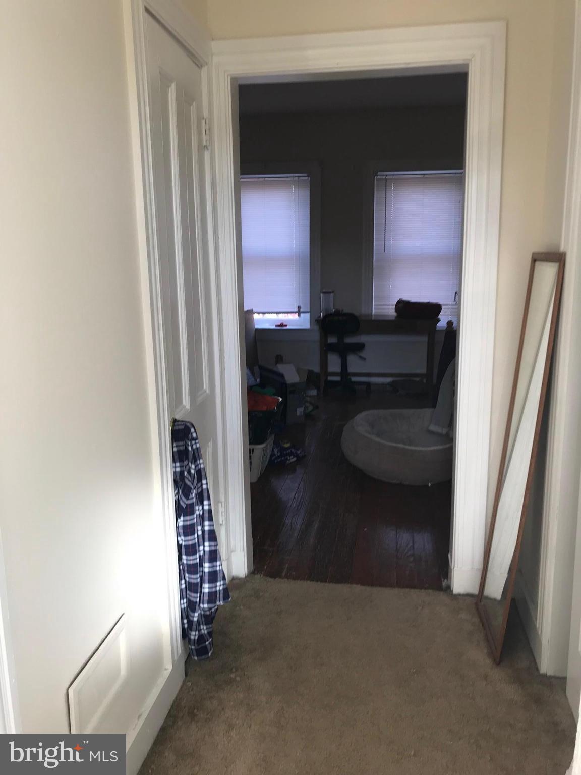 617 South Paca Street Baltimore, MD 21230 - Photo 16 of 25 Upper Level - View from hall to Family Room