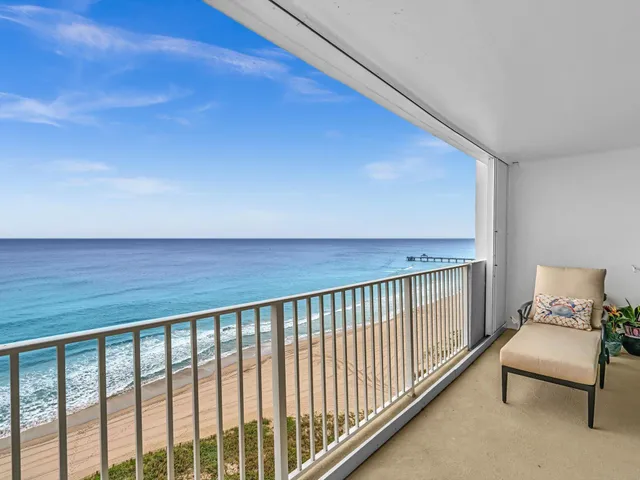 $2,800,000 | 3000 South Ocean Boulevard, Unit 1504, Boca Raton, FL 33432