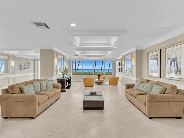 $2,800,000 | 3000 South Ocean Boulevard, Unit 1504, Boca Raton, FL 33432