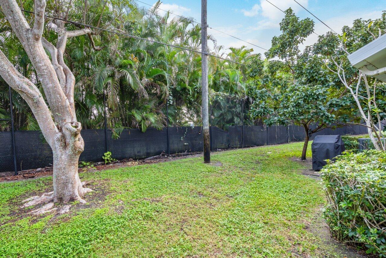 20970 Vía Azalea, Unit 1 Boca Raton, FL 33428 - Photo 26 of 60 026-20970VaAzalea-Apt1-BocaRaton-FL-3342