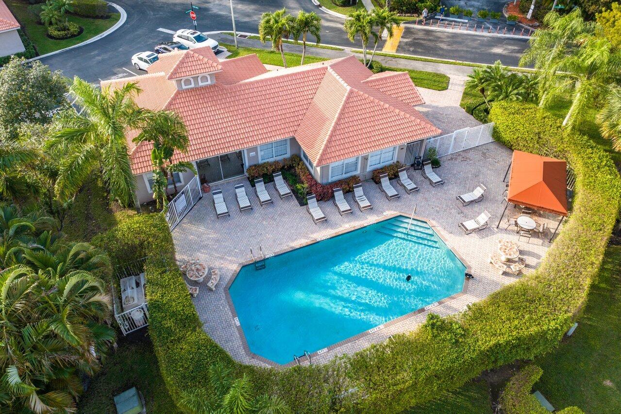 20970 Vía Azalea, Unit 1 Boca Raton, FL 33428 - Photo 43 of 60 043-20970VaAzalea-Apt1-BocaRaton-FL-3342