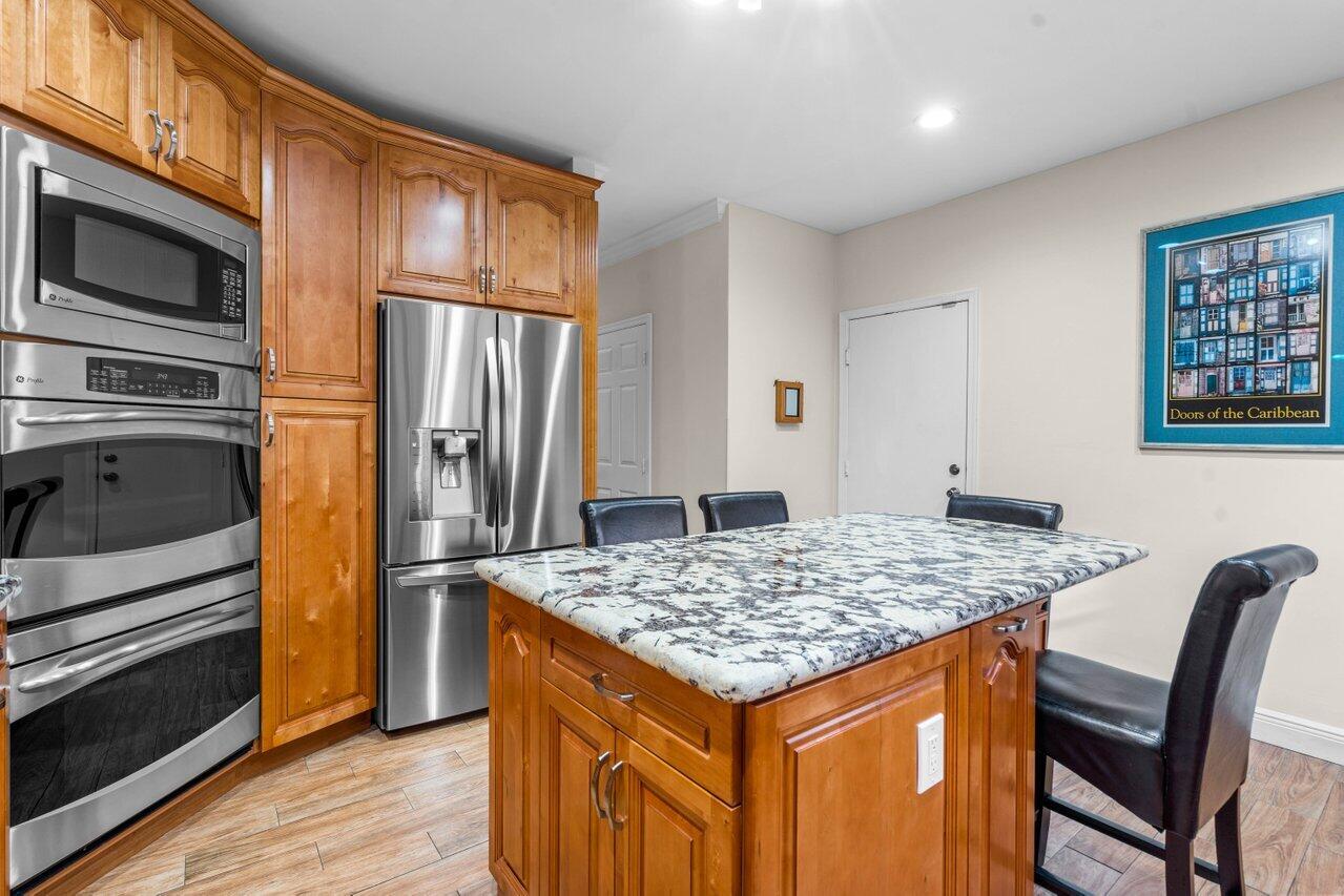 20970 Vía Azalea, Unit 1 Boca Raton, FL 33428 - Photo 7 of 60 007-20970VaAzalea-Apt1-BocaRaton-FL-3342