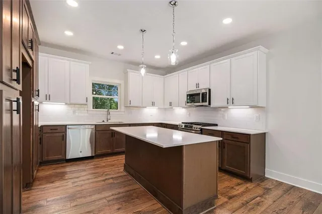 $529,900 | 301 Retreat Way, Carrollton, GA 30116