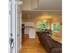 37651 Rachael Drive Sandy, OR 97055 - Photo 2 of 32 Gallery Image 2