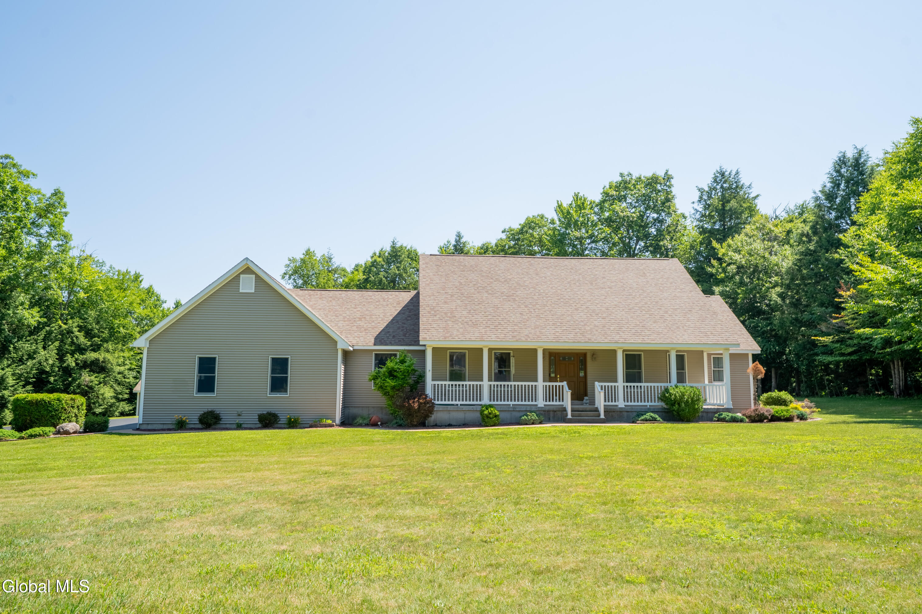 152 Memory Lane Perth, NY 12010 - Photo 35 of 37 152 Memory-39