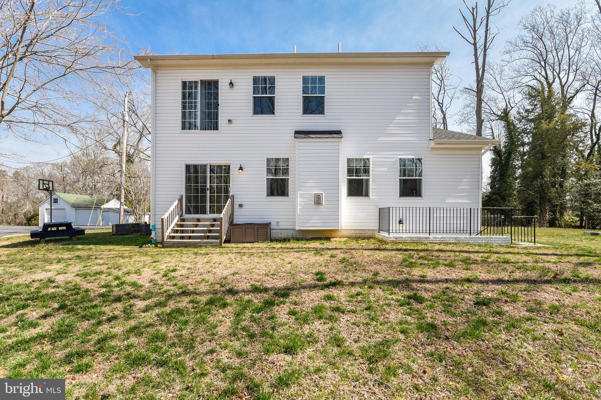 23680 West Patuxent Beach Road California, MD 20619 - Photo 33 of 38