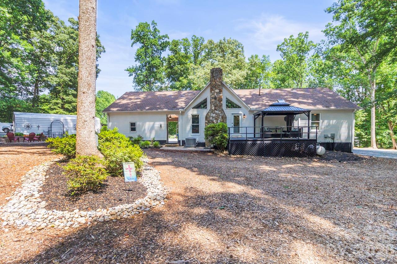 384 Rankin Hill Road Troutman, NC 28166 - Photo 8 of 48