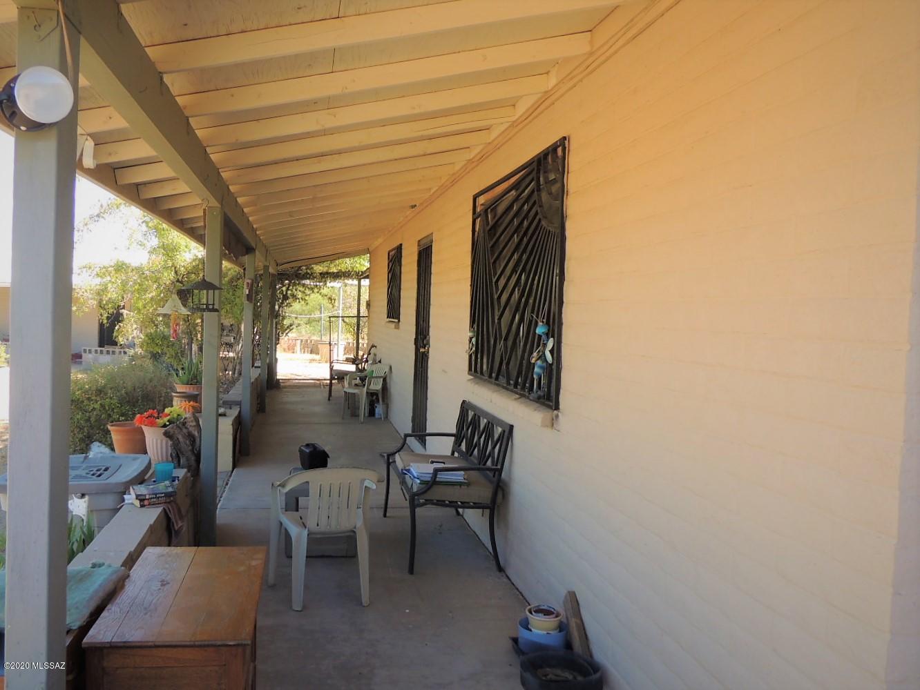 848 South Garden Road Pearce, AZ 85625 - Photo 3 of 31 Gallery Image 3