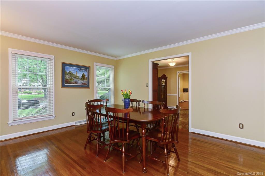 4118 Chevington Road Charlotte, NC 28226 - Photo 11 of 48 Gallery Image 11