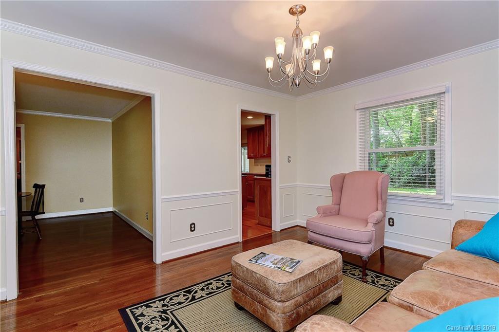 4118 Chevington Road Charlotte, NC 28226 - Photo 16 of 48 Gallery Image 16