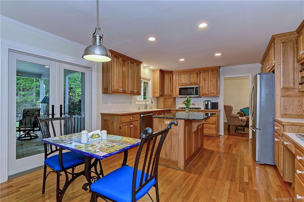 4118 Chevington Road Charlotte, NC 28226 - Photo 22 of 48 Gallery Image 22