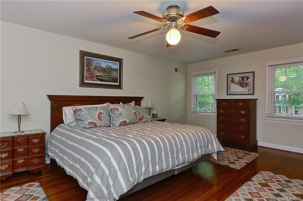 4118 Chevington Road Charlotte, NC 28226 - Photo 28 of 48 Gallery Image 28