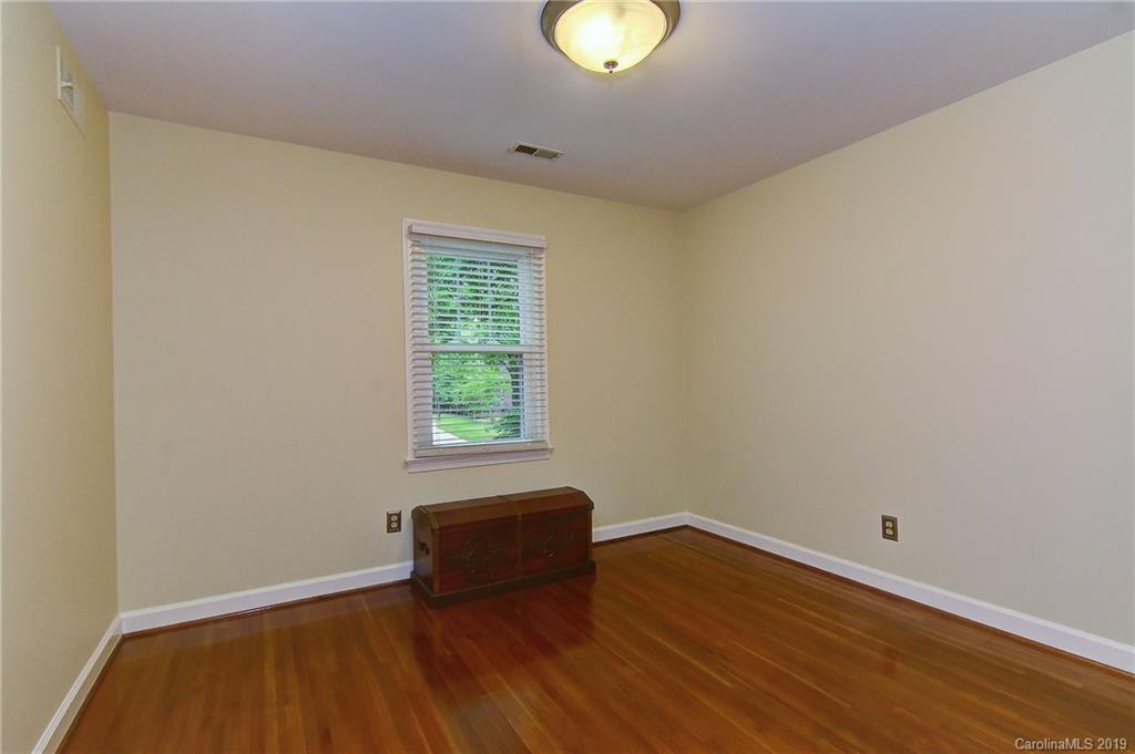 4118 Chevington Road Charlotte, NC 28226 - Photo 37 of 48 Gallery Image 37