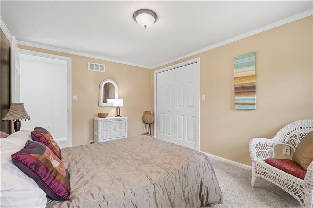 836 Old Thorn Run Road Coraopolis, PA 15108 - Photo 28 of 50 Gallery Image 28