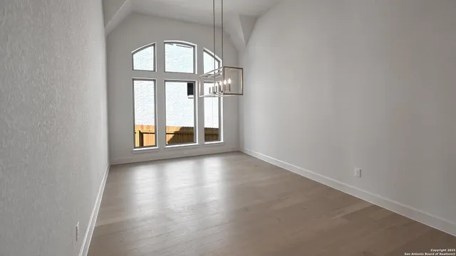 $851,900 | 31156 Clover Pass, Bulverde, TX 78163