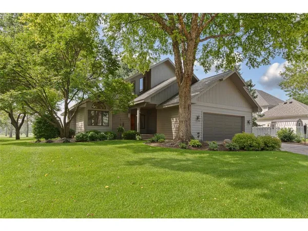 $599,900 | 24 Green Haven Bay, Faribault, MN 55021