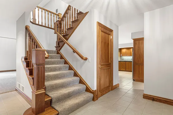 $599,900 | 24 Green Haven Bay, Faribault, MN 55021