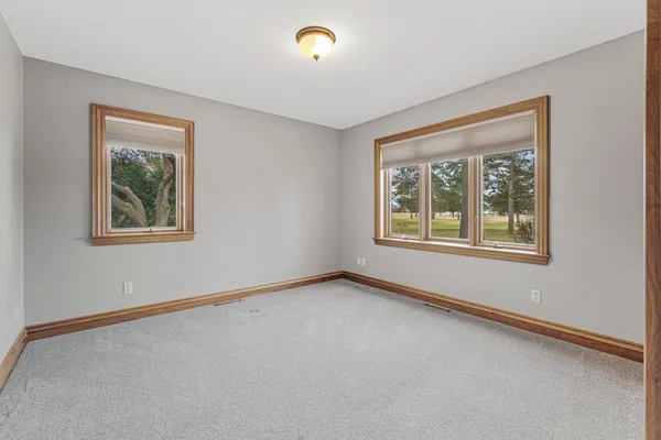 $599,900 | 24 Green Haven Bay, Faribault, MN 55021