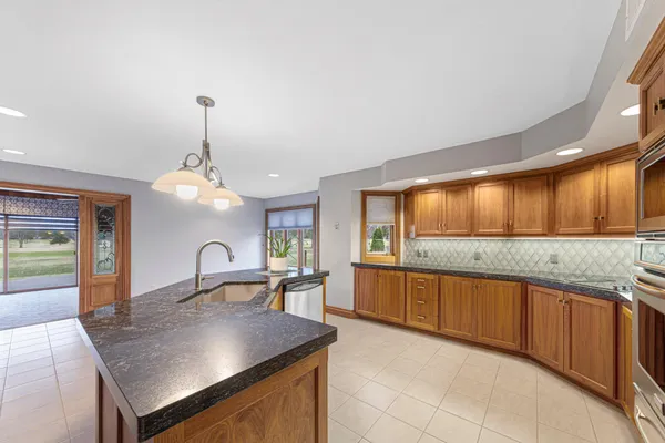 $599,900 | 24 Green Haven Bay, Faribault, MN 55021