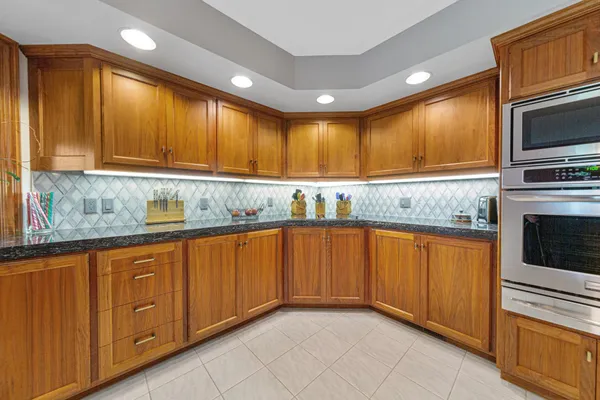 $599,900 | 24 Green Haven Bay, Faribault, MN 55021