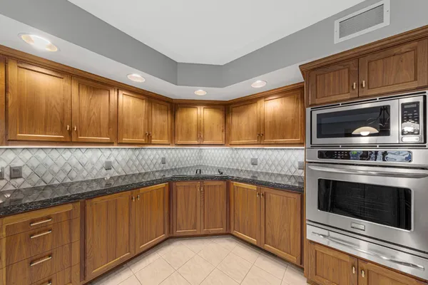 $599,900 | 24 Green Haven Bay, Faribault, MN 55021