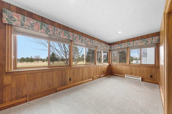 $599,900 | 24 Green Haven Bay, Faribault, MN 55021