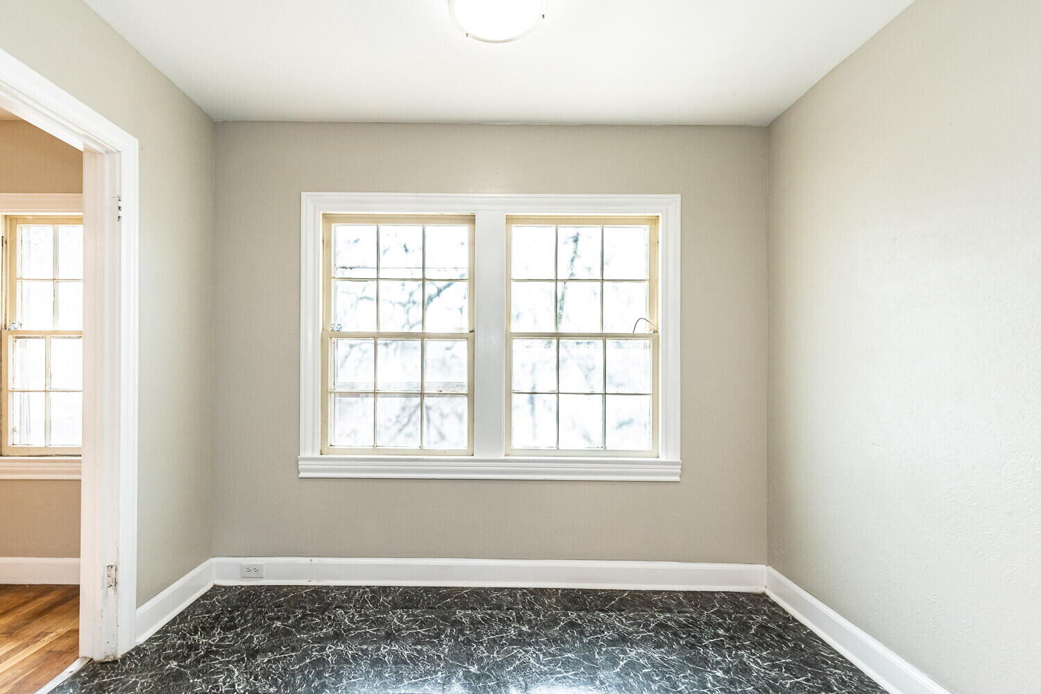 1914 25th Street Lubbock, TX 79411 - Photo 27 of 48 an empty room with a window