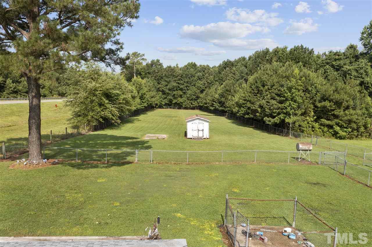 103 Barbour Road Smithfield, NC 27577 - Photo 8 of 25 Gallery Image 8