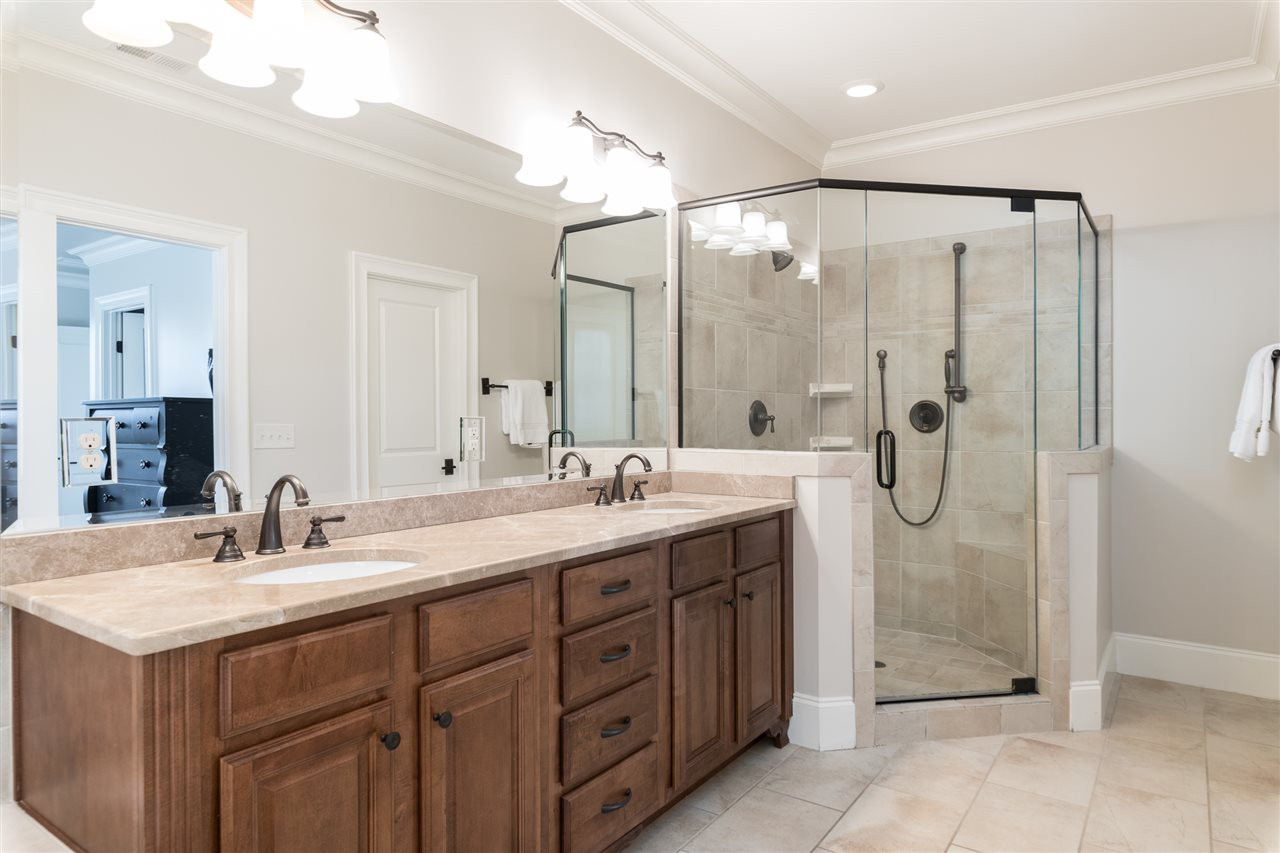 540 Guilford Circle Raleigh, NC 27608 - Photo 15 of 25 Photo 15