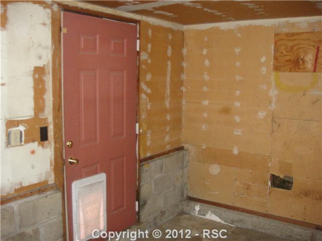 609 Huron Road Colorado Springs, CO 80910 - Photo 8 of 11 Mud Room