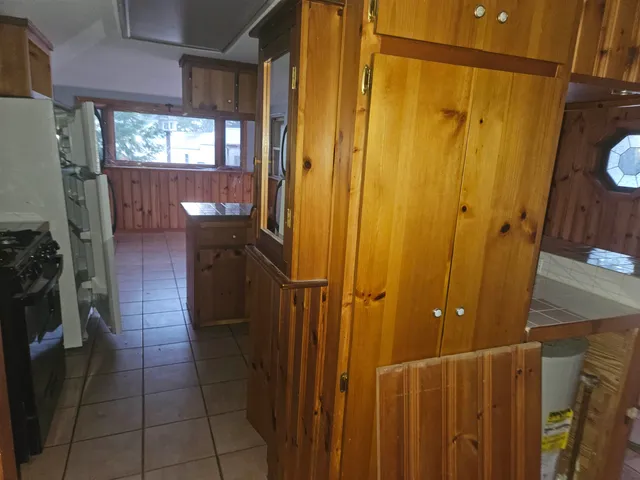 $199,900 | 247 Northeast Pond Road, Milton, NH 03851