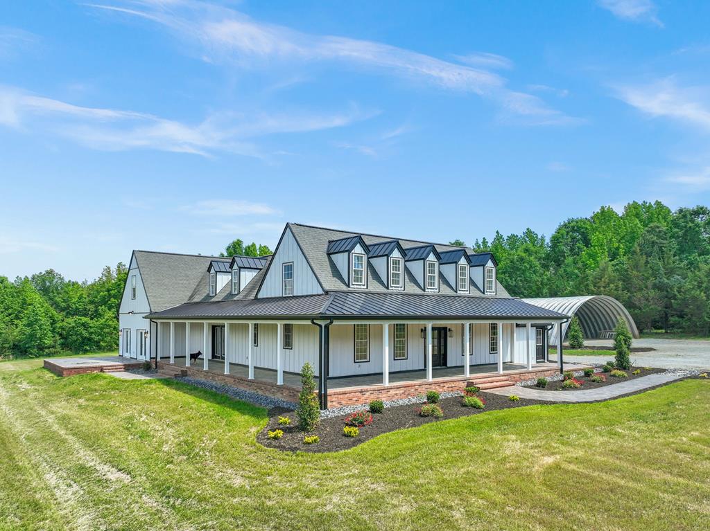 11040 Skipwith Road Chase City, VA 23924 - Photo 3 of 63 Gallery Image 3