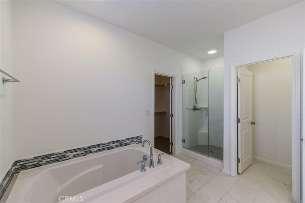 229 Rodeo Irvine, CA 92602 - Photo 27 of 37