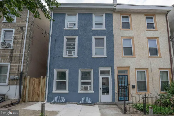 $3,100 | 201 Dupont Street, Philadelphia, PA 19127