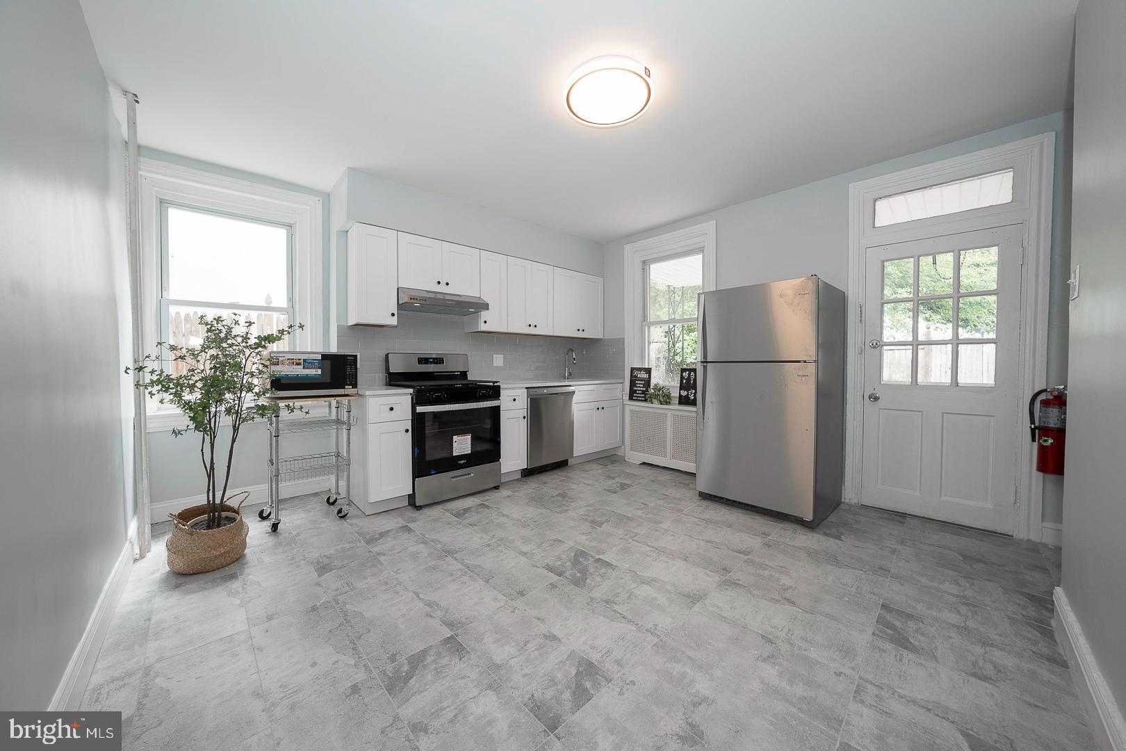 201 Dupont Street Philadelphia, PA 19127 - Photo 11 of 60 large kitchen-New appliances